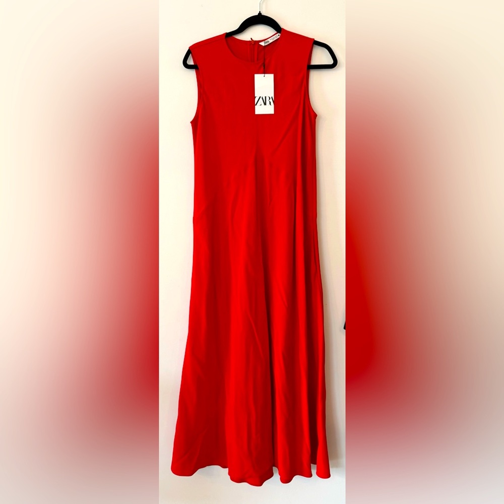 Zara Red Sleeveless Midi Dress – Size M